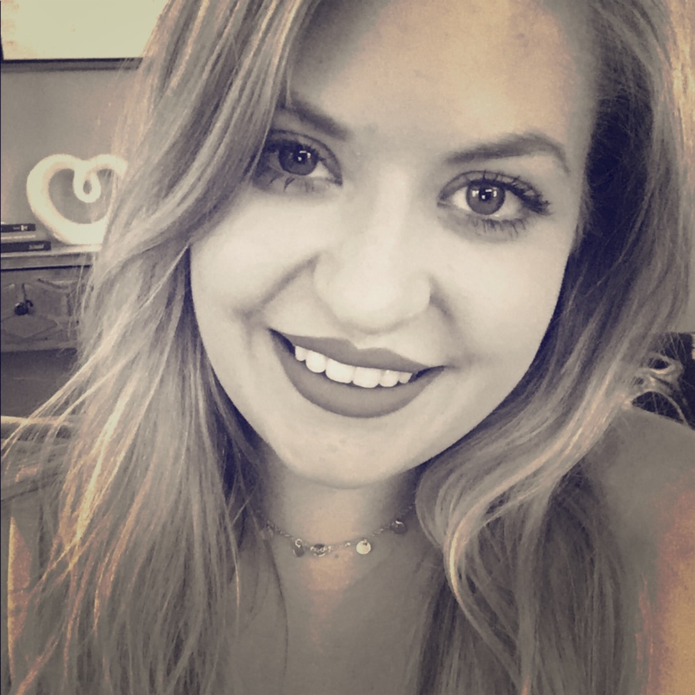 Meet your Posher, Haley